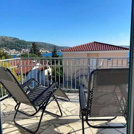 Kn House With Two Apartments Near Sea Rogoznica  Εξωτερικό φωτογραφία
